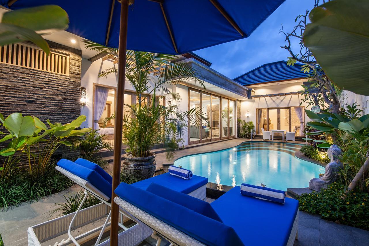 Ambermoon Villa 2 Seminyak  Bagian luar foto